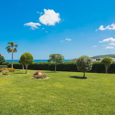 Valga Peaceful Retreat With Sea View Apartment